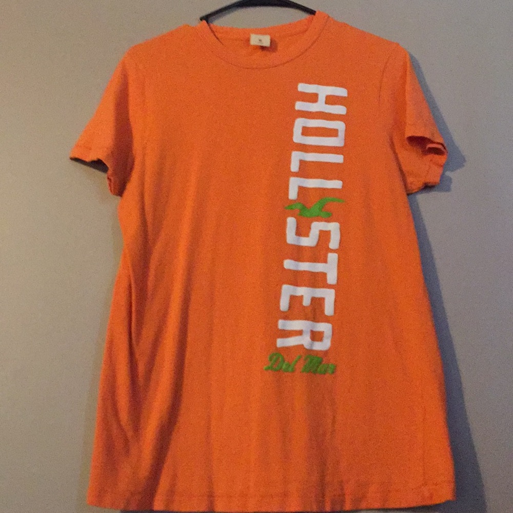 Hollister T-shirt